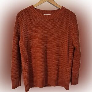 Old Navy Women's Brick Red Crew Neck Sweater